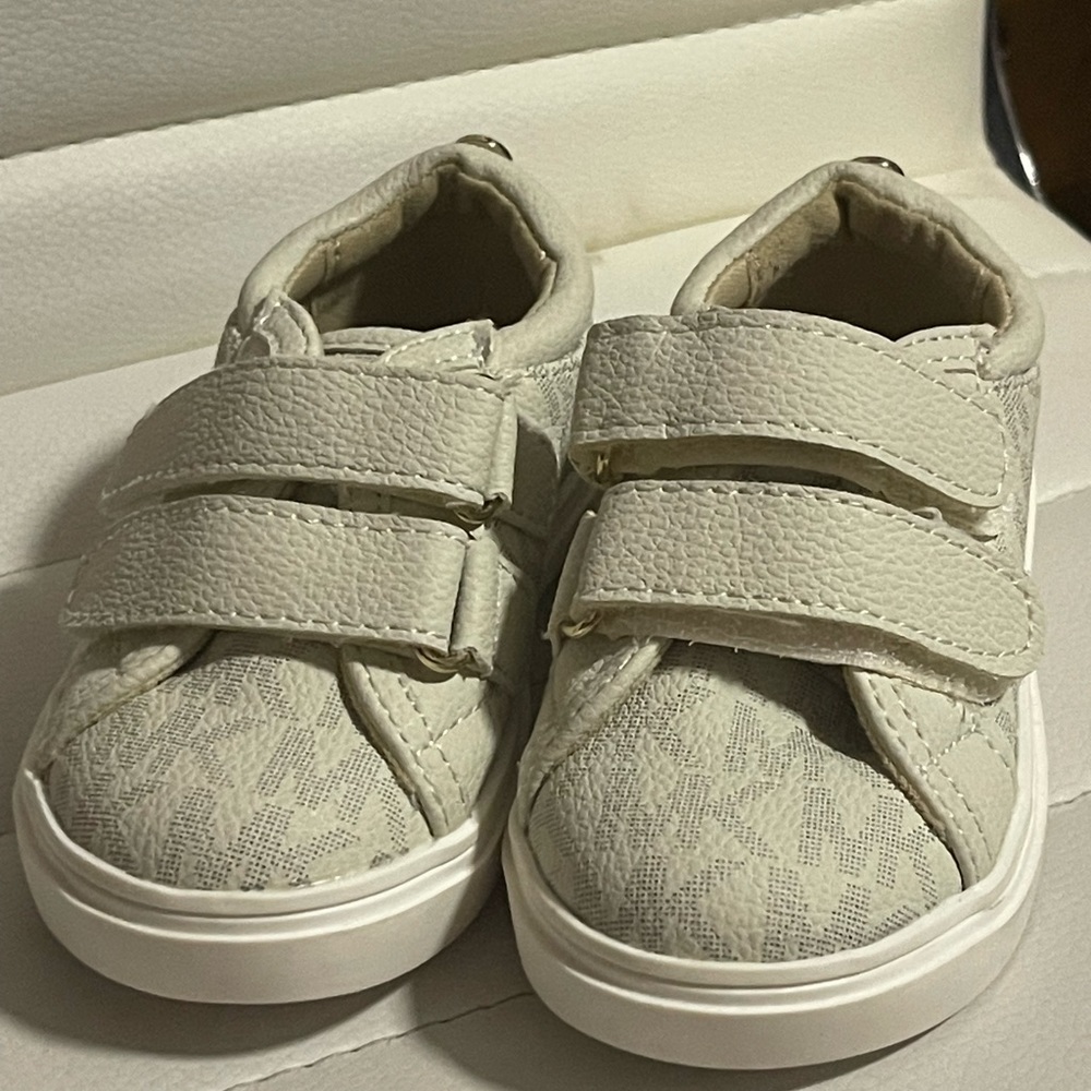 Michael Kors white baby shoes